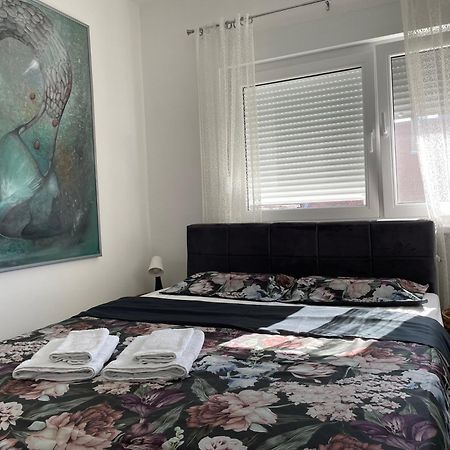 Sunny Apartment Vrsac Bagian luar foto